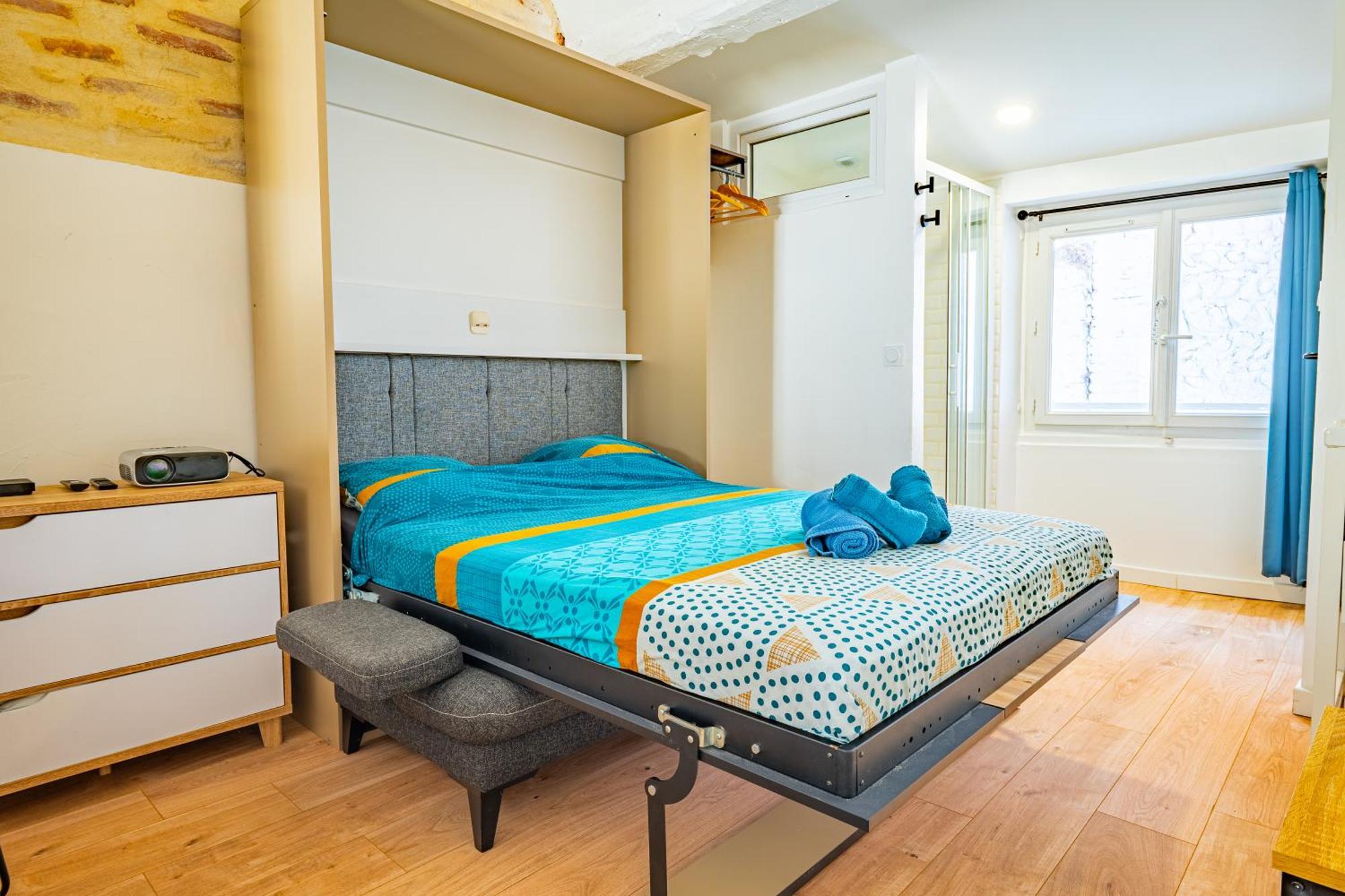 Les Suites Du Castillet Perpignan Bagian luar foto