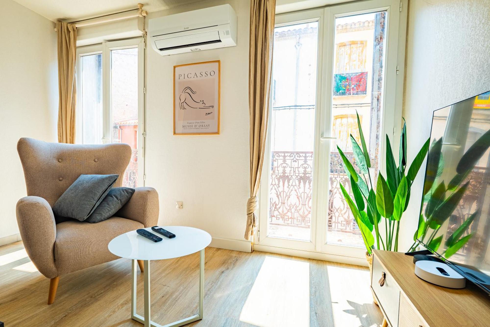 Les Suites Du Castillet Perpignan Bagian luar foto