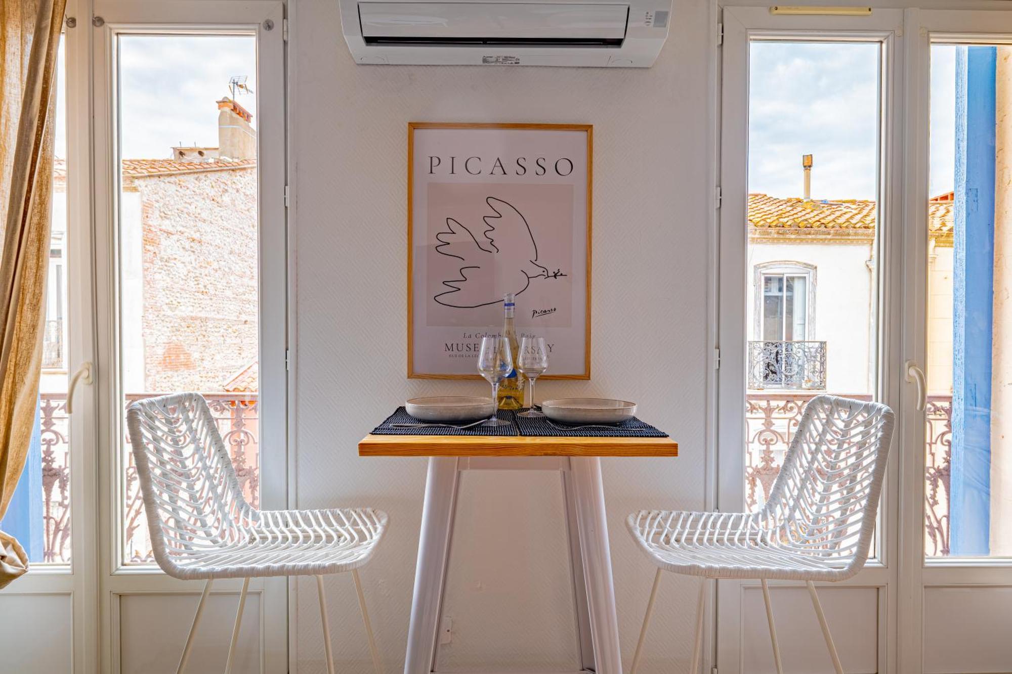 Les Suites Du Castillet Perpignan Bagian luar foto